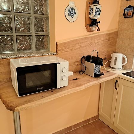 Apartments Coral, Klimno, Island Krk Ngoại thất bức ảnh