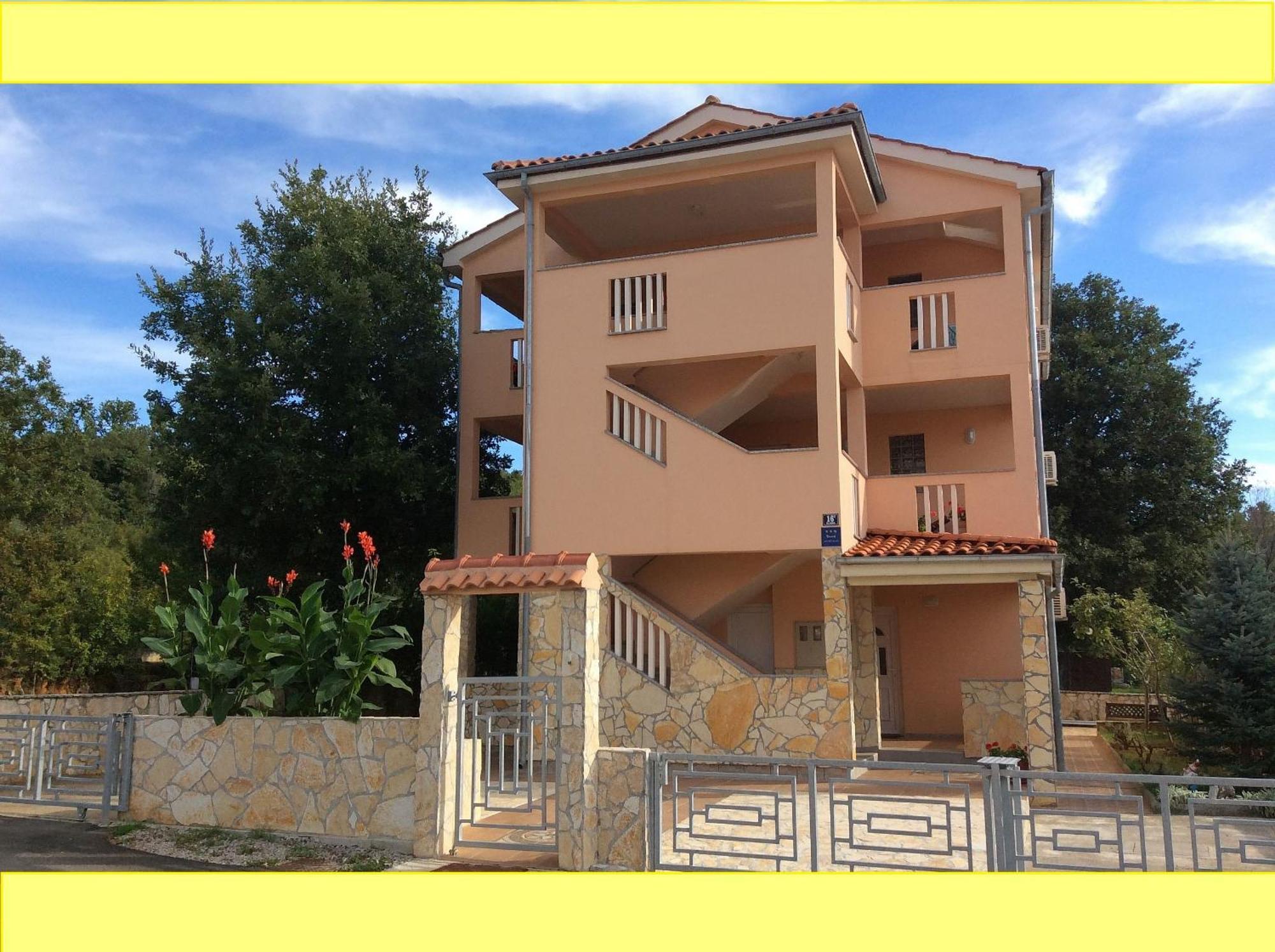 Apartments Coral, Klimno, Island Krk Ngoại thất bức ảnh